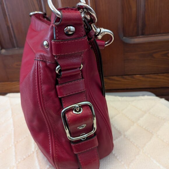 Coach  Zoe Hobo Red Leather Shoulder Bag - Picture 4 of 12
